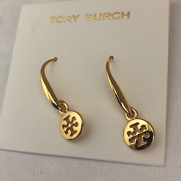 Tory Burch Jewelry - TORI BURCH GOLD PLATED DROP EARRINGS.